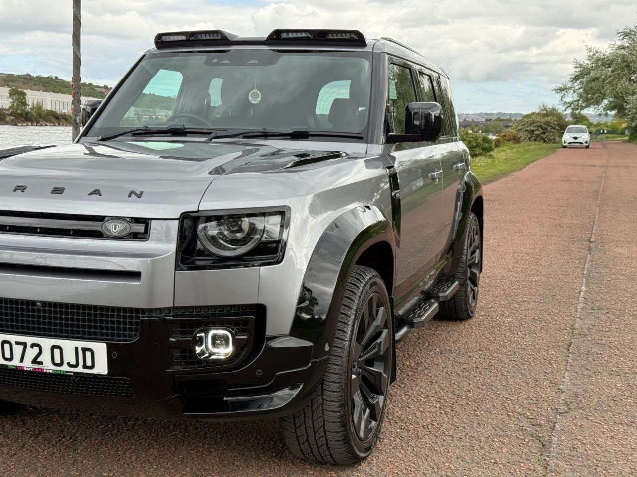 2023 LAND ROVER DEFENDER 2023 LAND ROVER DEFENDER