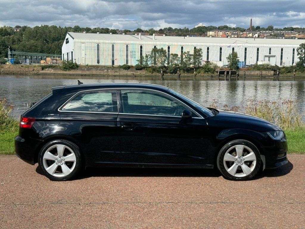 A 2014 AUDI A3 2.0 TDI Sport Hatchback 3dr Diesel Manual Euro 6 (s/s) (150 ps) SERVICE HIS A 2014 AUDI A3 2.0 TDI Sport Hatchback 3dr Diesel Manual Euro 6 (s/s) (150 ps) SERVICE HIS