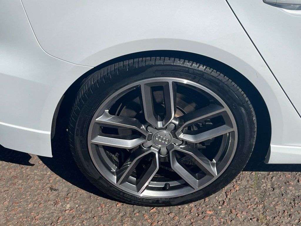 2017 AUDI S3 2017 AUDI S3