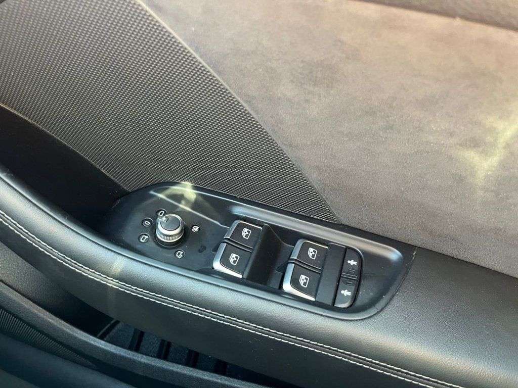 2017 AUDI S3 2017 AUDI S3