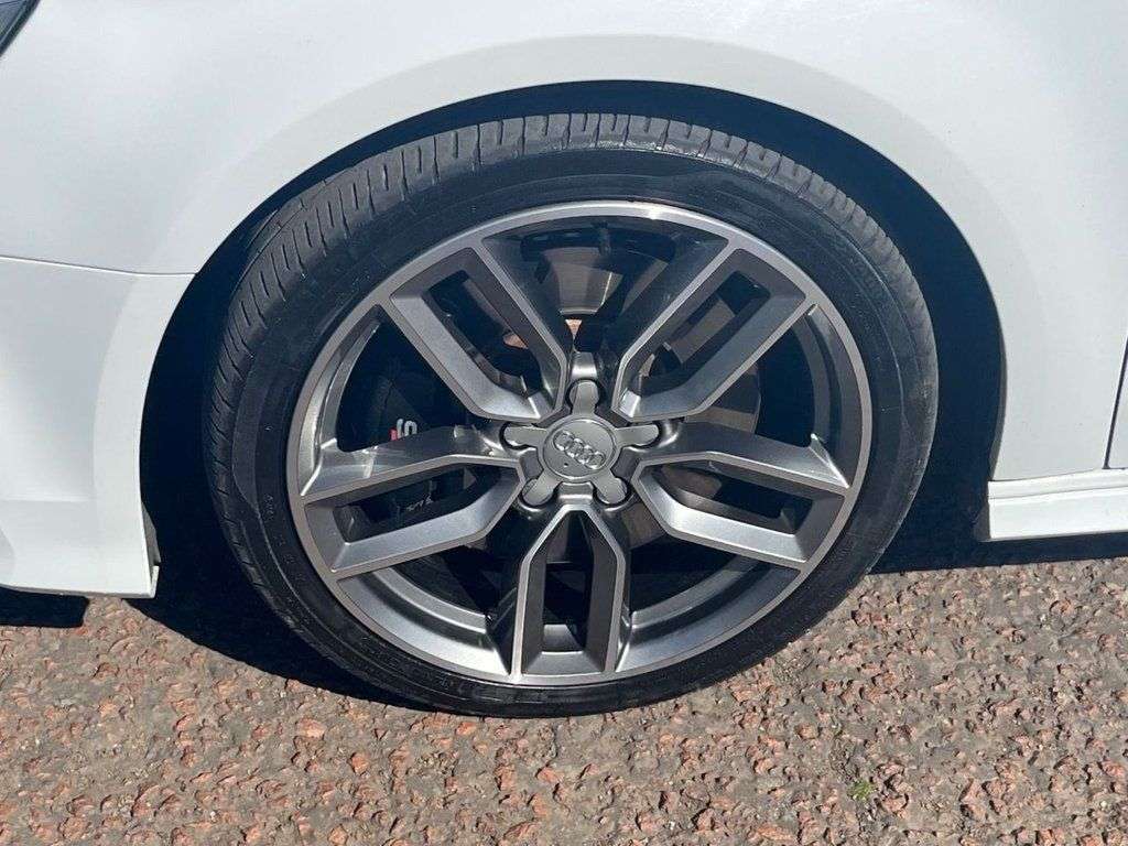 2017 AUDI S3 2017 AUDI S3