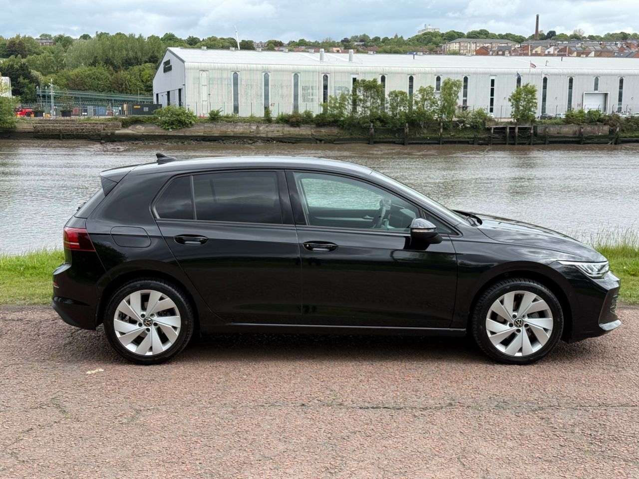 A 2025 VOLKSWAGEN GOLF 1.5 eTSI MHEV Match Hatchback 5dr Petrol Hybrid DSG Euro 6 (s/s) (150 ps) * A 2025 VOLKSWAGEN GOLF 1.5 eTSI MHEV Match Hatchback 5dr Petrol Hybrid DSG Euro 6 (s/s) (150 ps) *