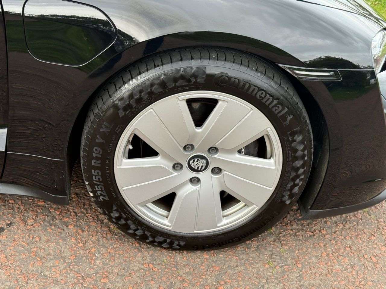 2023 PORSCHE TAYCAN 2023 PORSCHE TAYCAN