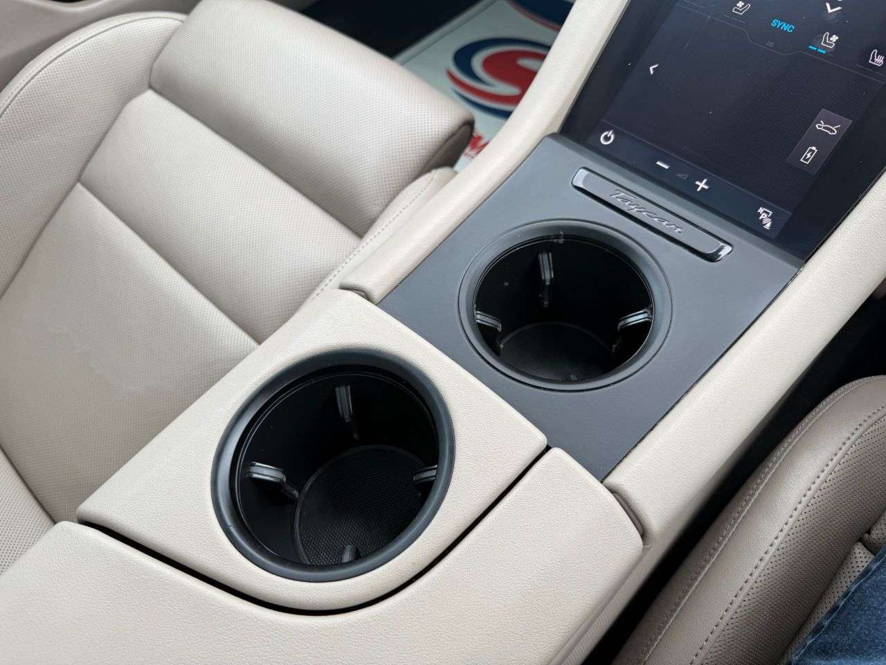 2023 PORSCHE TAYCAN 2023 PORSCHE TAYCAN