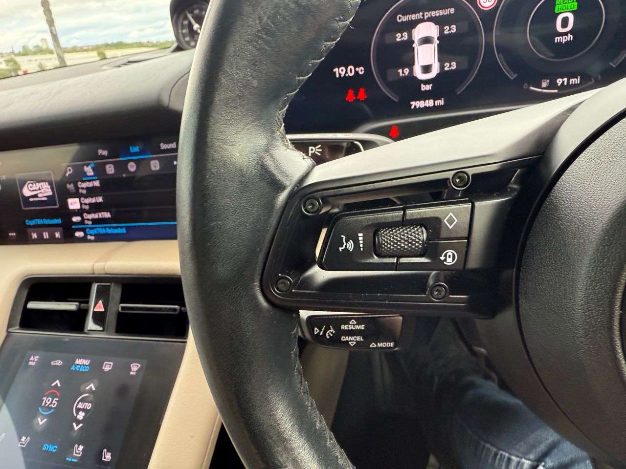 2023 PORSCHE TAYCAN 2023 PORSCHE TAYCAN