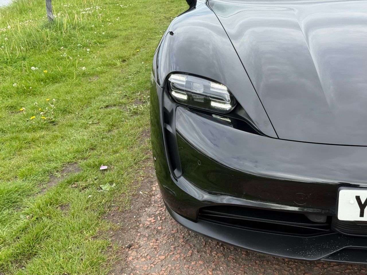 2023 PORSCHE TAYCAN 2023 PORSCHE TAYCAN