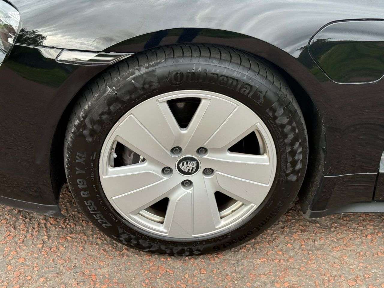 2023 PORSCHE TAYCAN 2023 PORSCHE TAYCAN