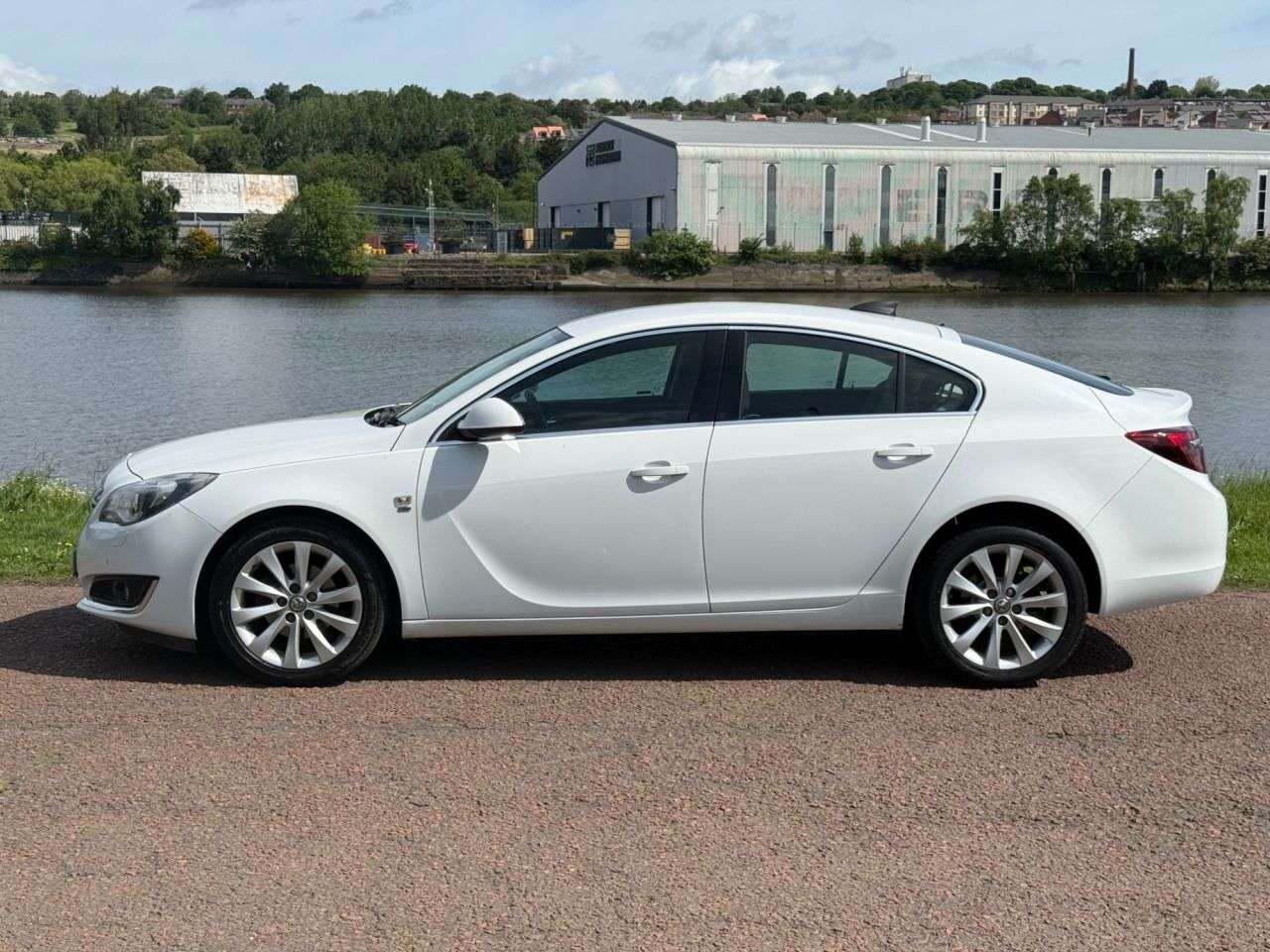2015 VAUXHALL INSIGNIA 2015 VAUXHALL INSIGNIA