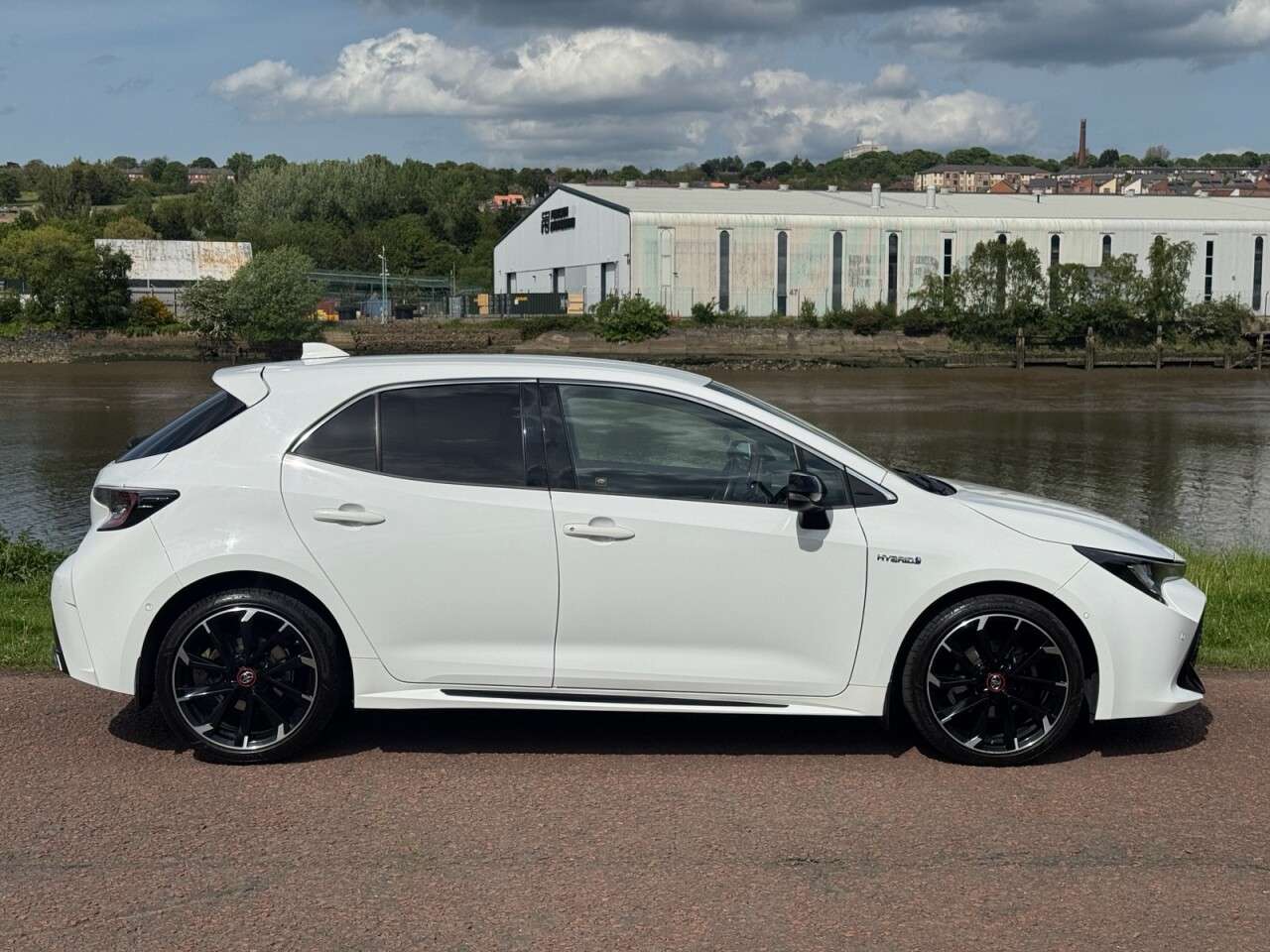 A 2020 TOYOTA COROLLA 1.8 VVT-h GR SPORT Hatchback 5dr Petrol Hybrid CVT Euro 6 (s/s) (122 ps) ** A 2020 TOYOTA COROLLA 1.8 VVT-h GR SPORT Hatchback 5dr Petrol Hybrid CVT Euro 6 (s/s) (122 ps) **