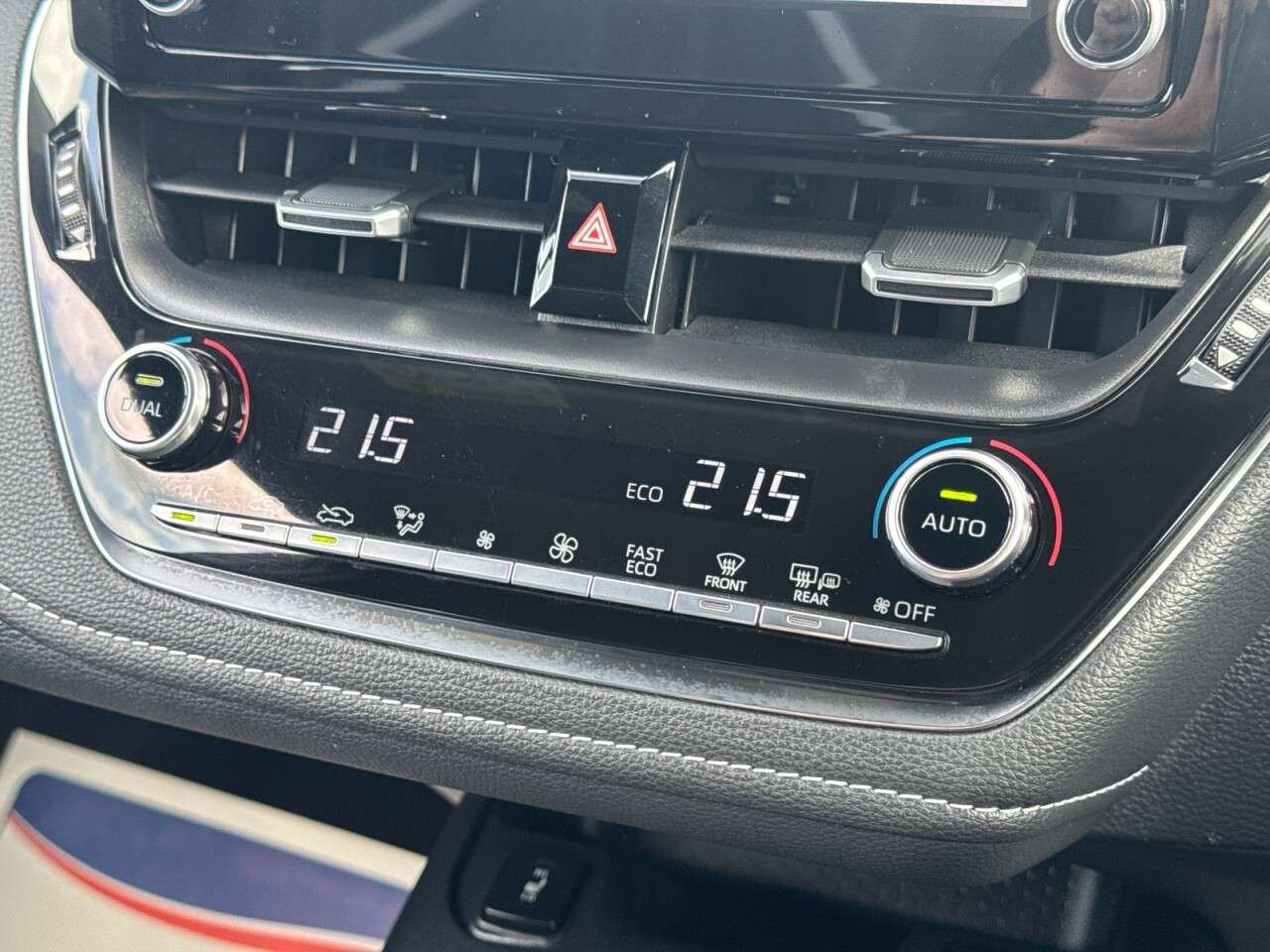 2020 TOYOTA COROLLA 2020 TOYOTA COROLLA