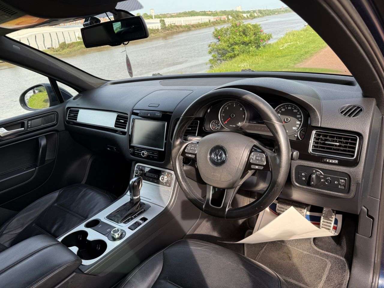 2012 VOLKSWAGEN TOUAREG 2012 VOLKSWAGEN TOUAREG