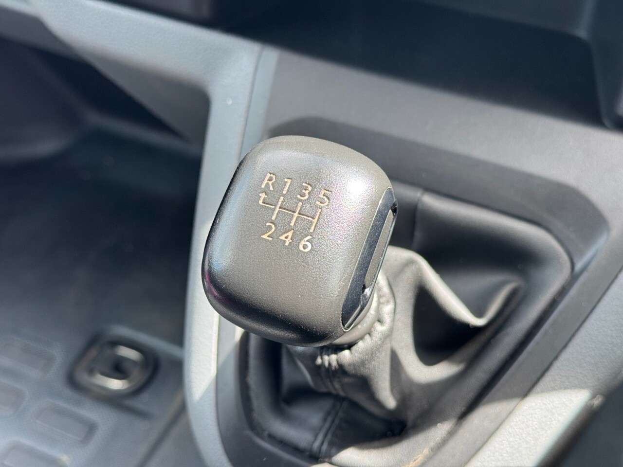 2019 VAUXHALL VIVARO 2019 VAUXHALL VIVARO