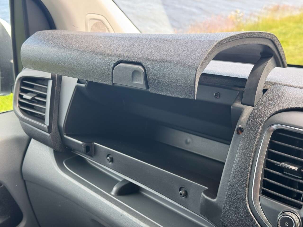 2019 VAUXHALL VIVARO 2019 VAUXHALL VIVARO