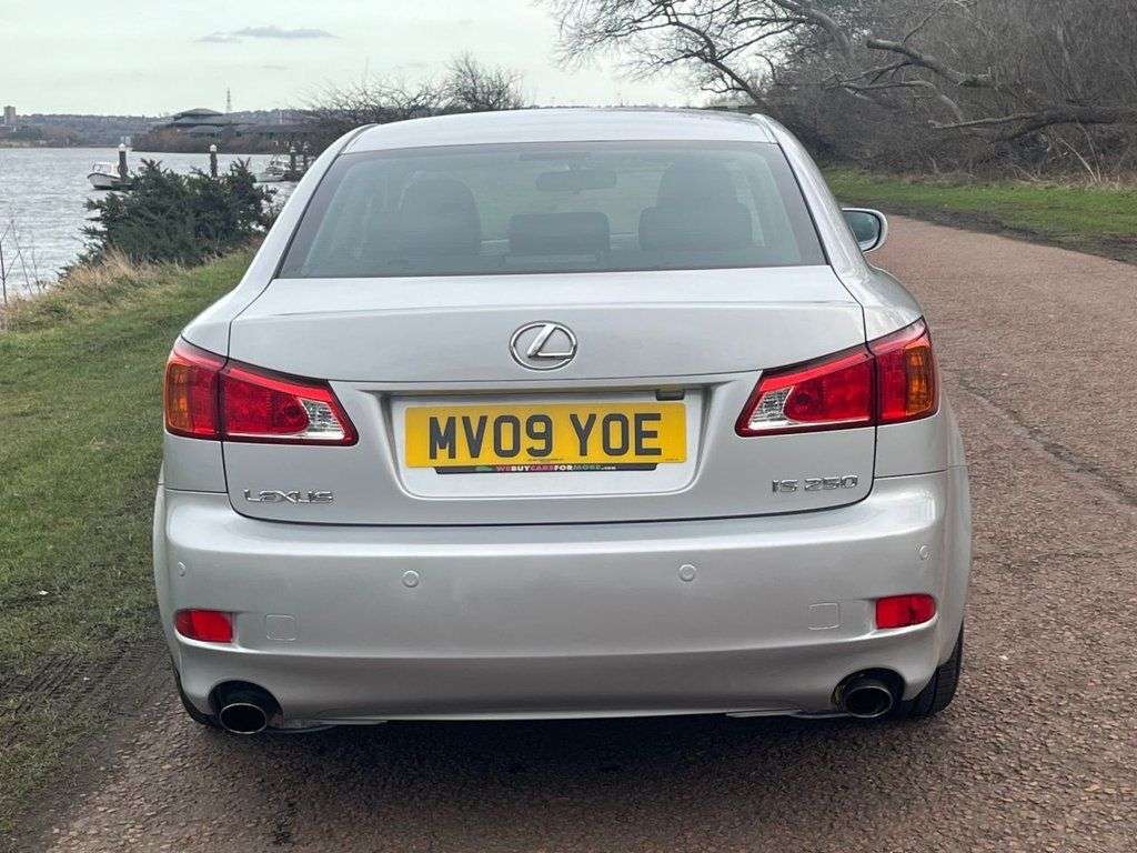2009 LEXUS IS 2009 LEXUS IS