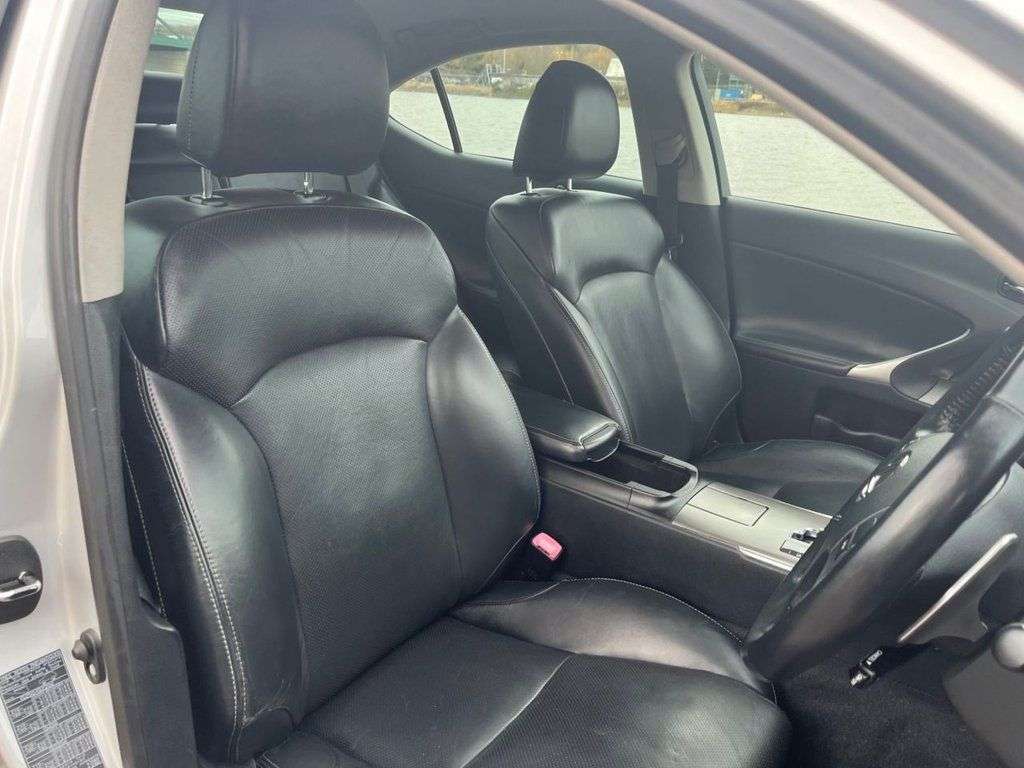 2009 LEXUS IS 2009 LEXUS IS