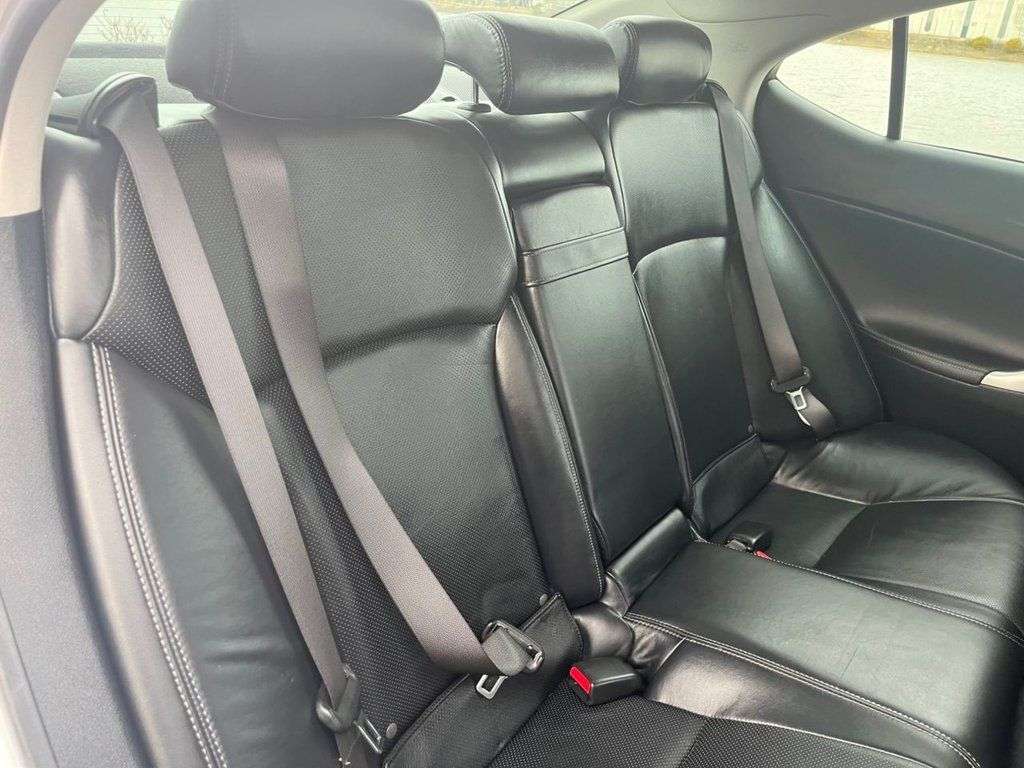 2009 LEXUS IS 2009 LEXUS IS