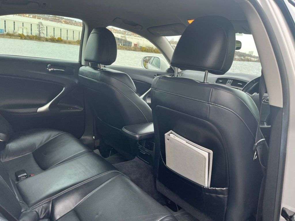 2009 LEXUS IS 2009 LEXUS IS