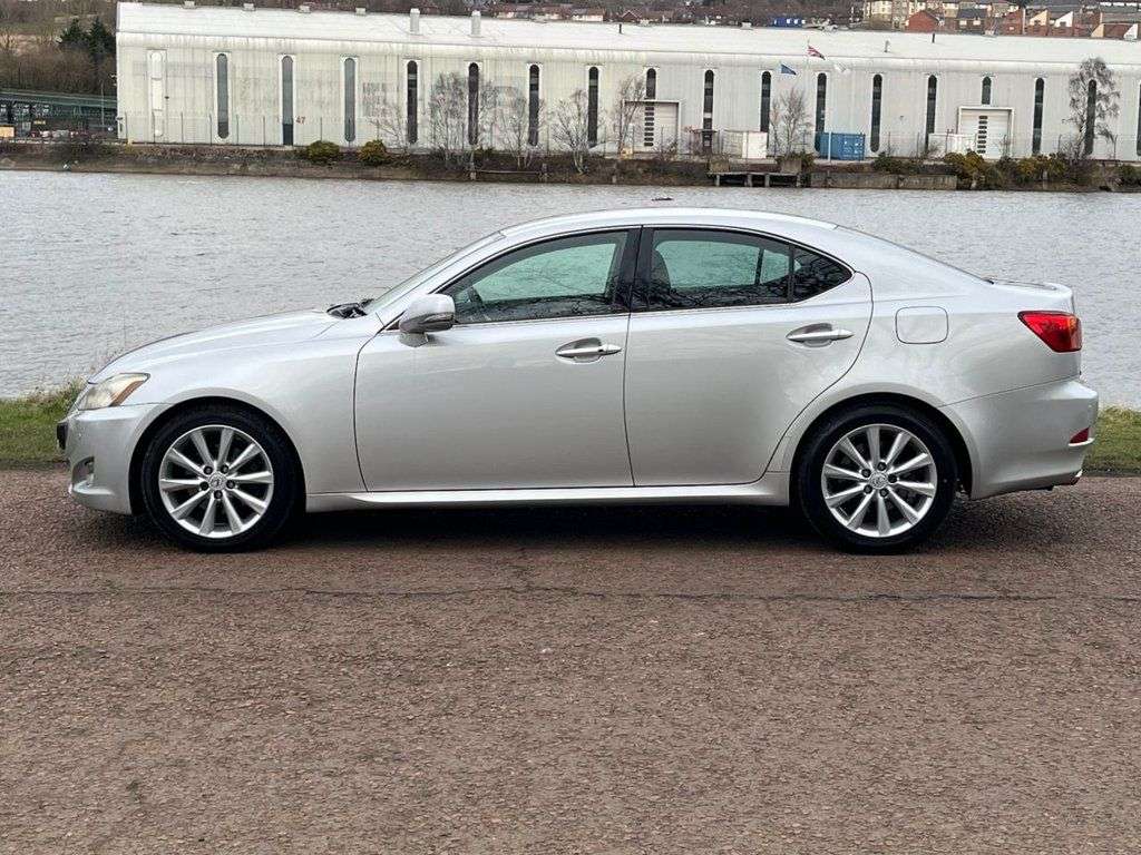 2009 LEXUS IS 2009 LEXUS IS