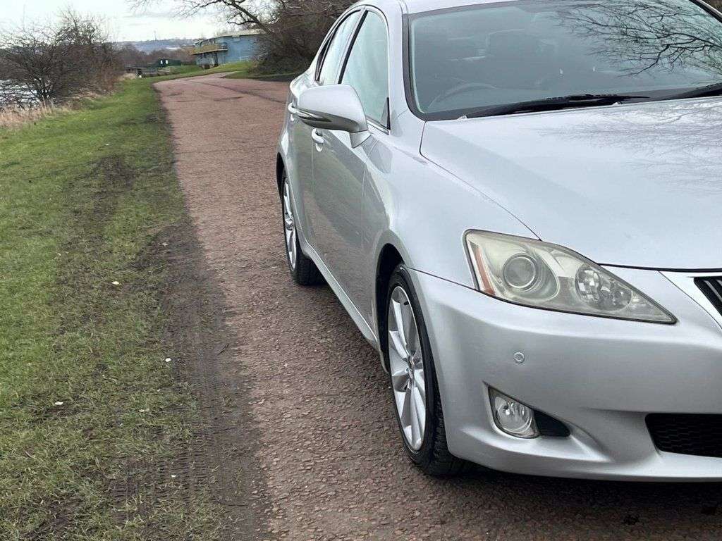 2009 LEXUS IS 2009 LEXUS IS