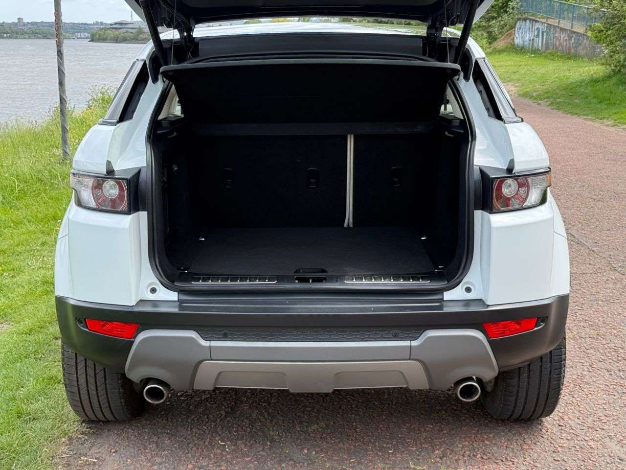 2011 LAND ROVER RANGE ROVER EVOQUE 2011 LAND ROVER RANGE ROVER EVOQUE