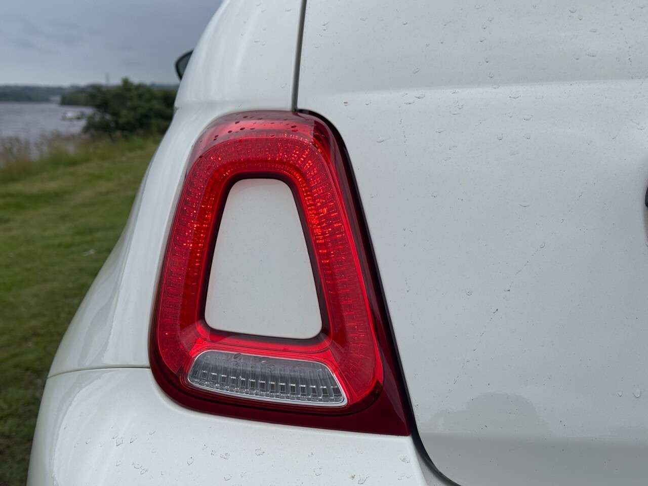 2017 ABARTH 595 2017 ABARTH 595
