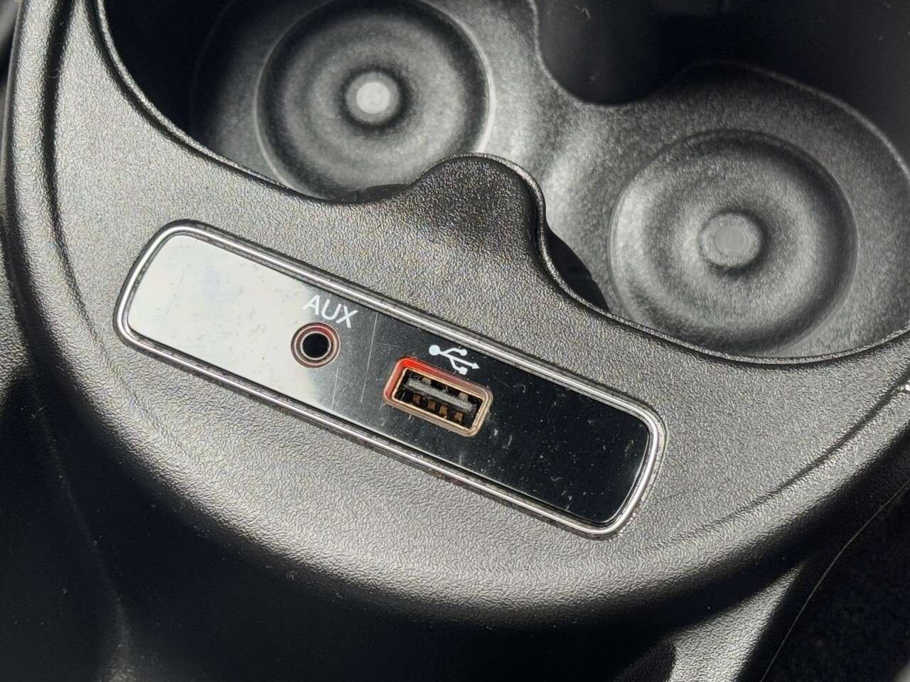 2017 ABARTH 595 2017 ABARTH 595