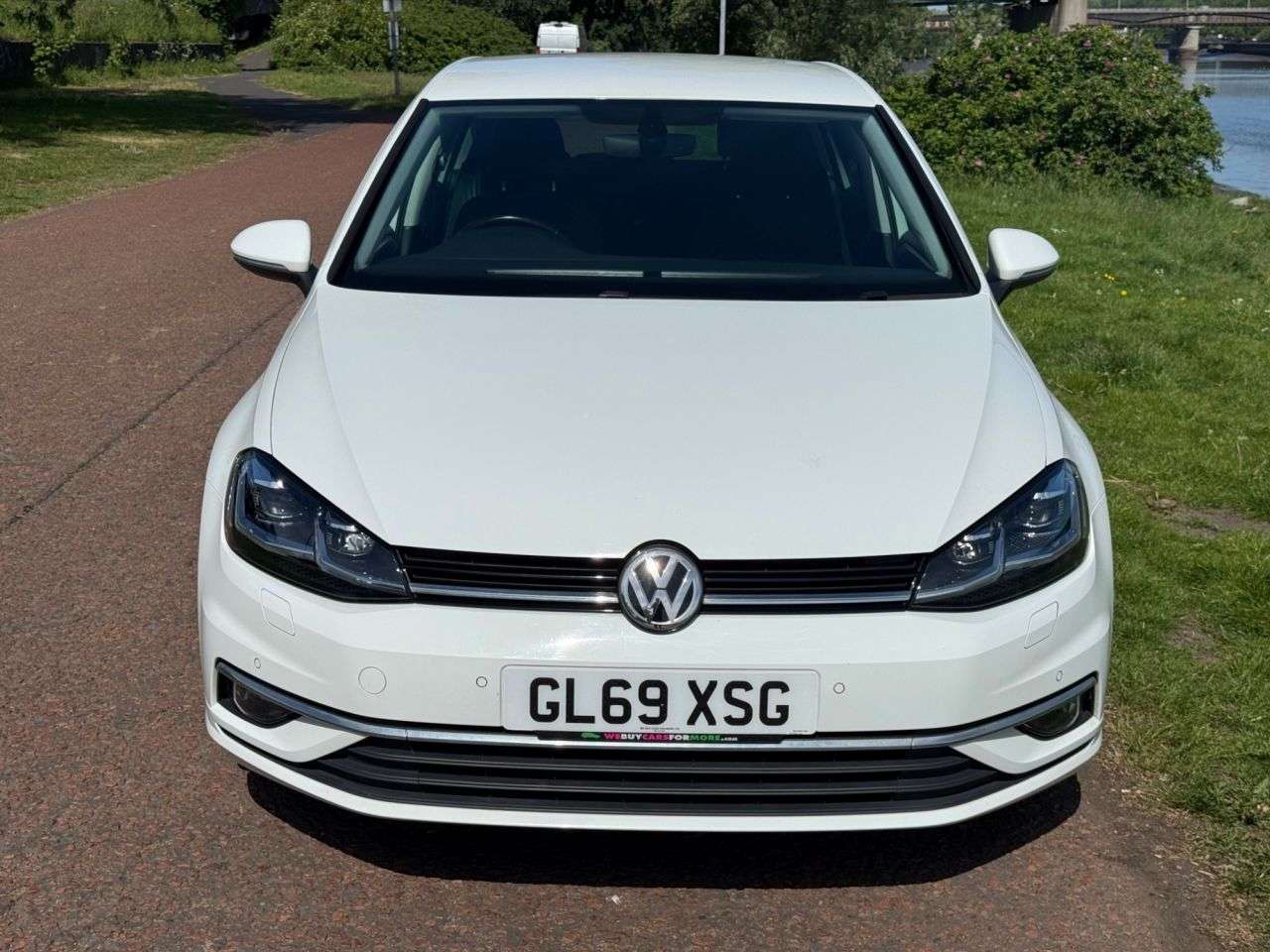 A 2019 VOLKSWAGEN GOLF 1.0 TSI Match Edition Hatchback 5dr Petrol Manual Euro 6 (s/s) (115 ps) **H A 2019 VOLKSWAGEN GOLF 1.0 TSI Match Edition Hatchback 5dr Petrol Manual Euro 6 (s/s) (115 ps) **H