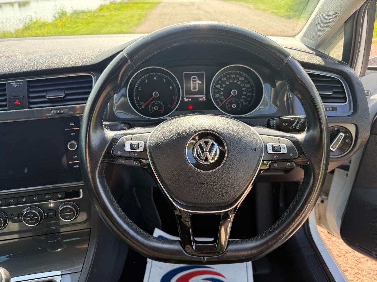 2019 VOLKSWAGEN GOLF 2019 VOLKSWAGEN GOLF