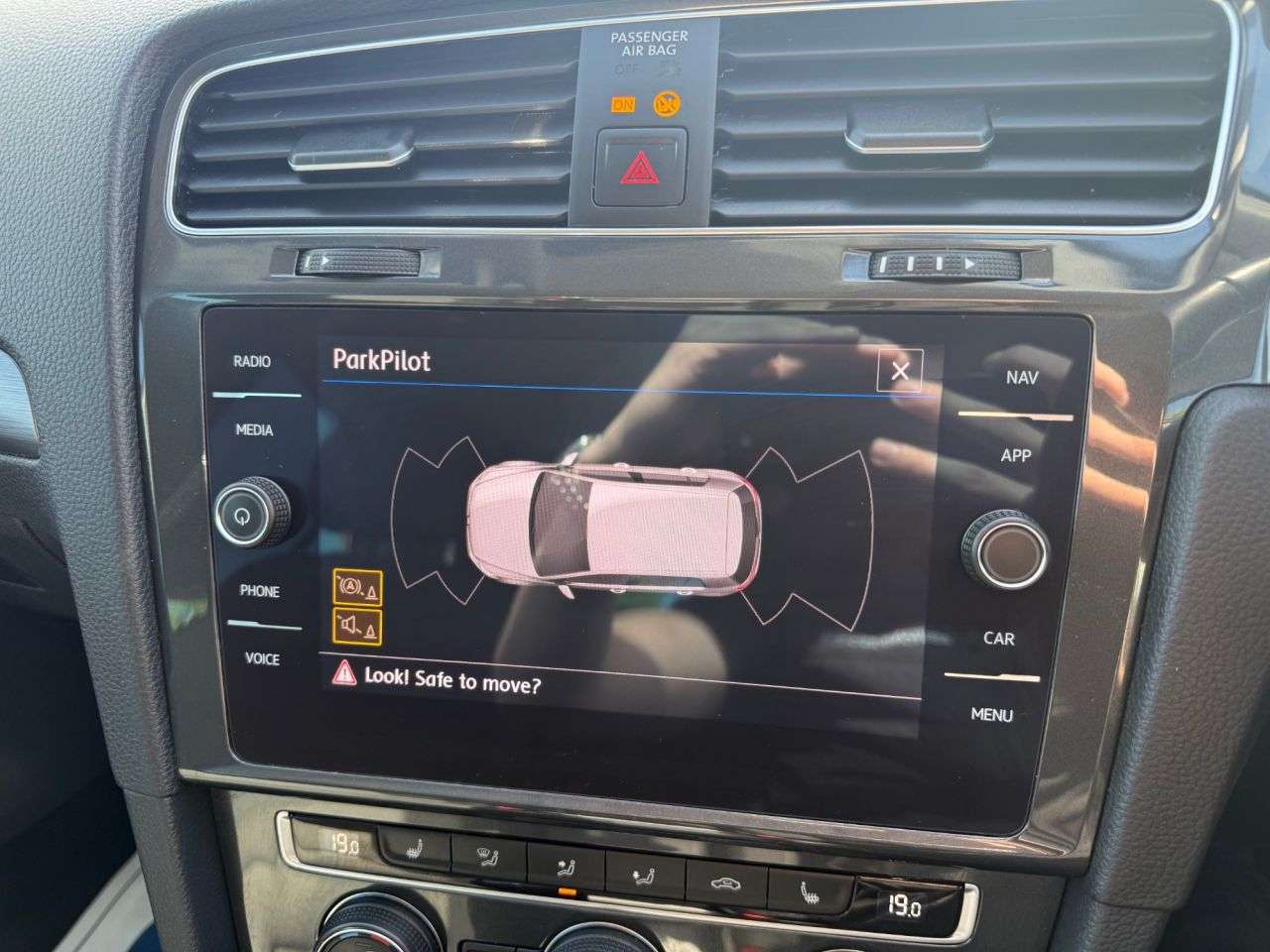 2019 VOLKSWAGEN GOLF 2019 VOLKSWAGEN GOLF