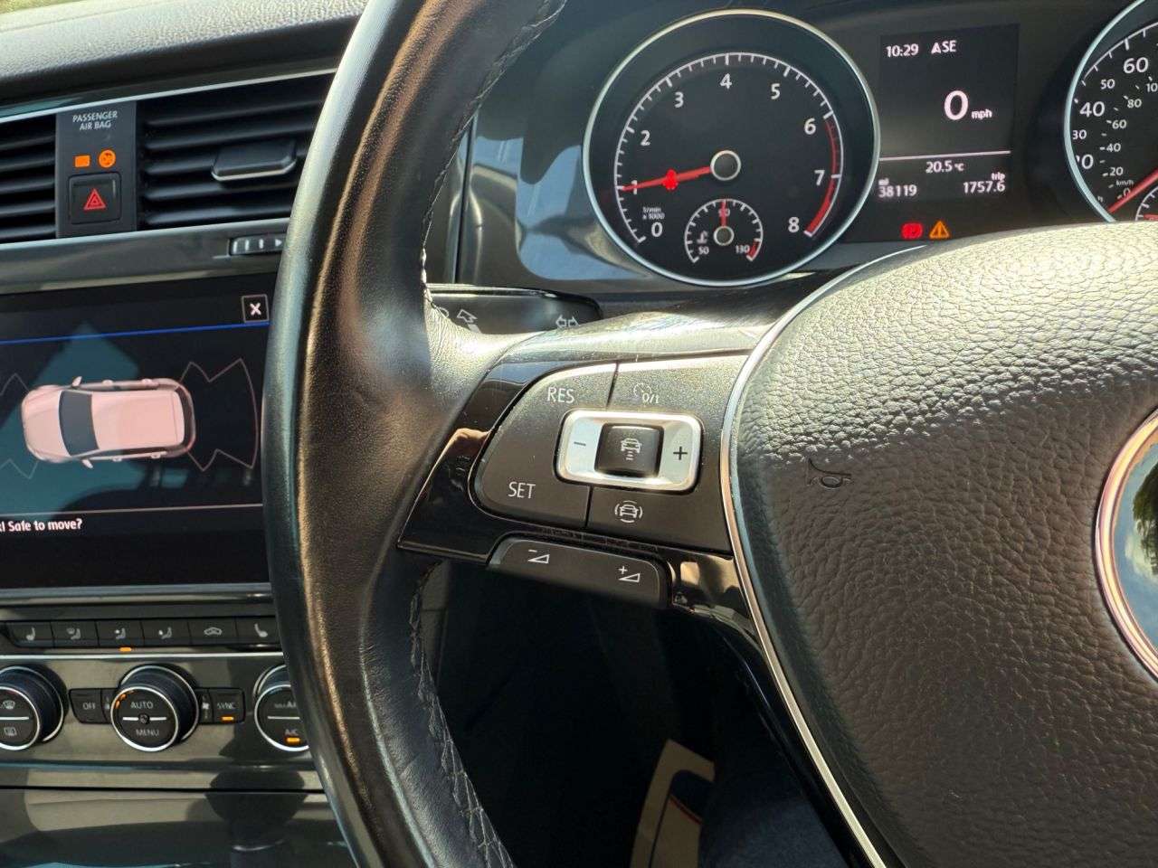 2019 VOLKSWAGEN GOLF 2019 VOLKSWAGEN GOLF