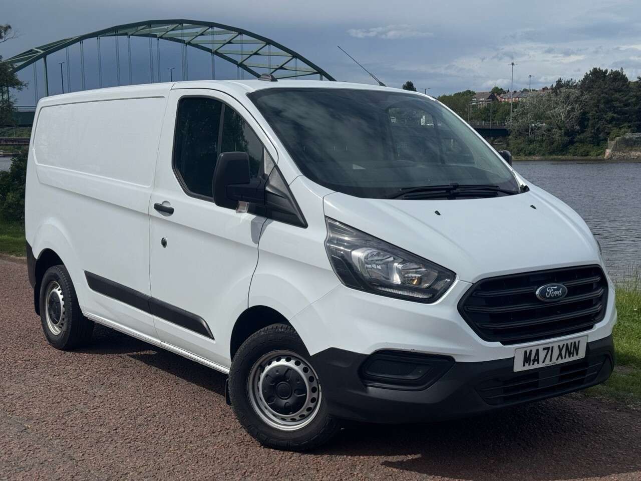 A 2021 FORD TRANSIT CUSTOM 2.0 300 EcoBlue Leader Panel Van 5dr Diesel Manual L1 H1 Euro 6 (s/s) (130 A 2021 FORD TRANSIT CUSTOM 2.0 300 EcoBlue Leader Panel Van 5dr Diesel Manual L1 H1 Euro 6 (s/s) (130