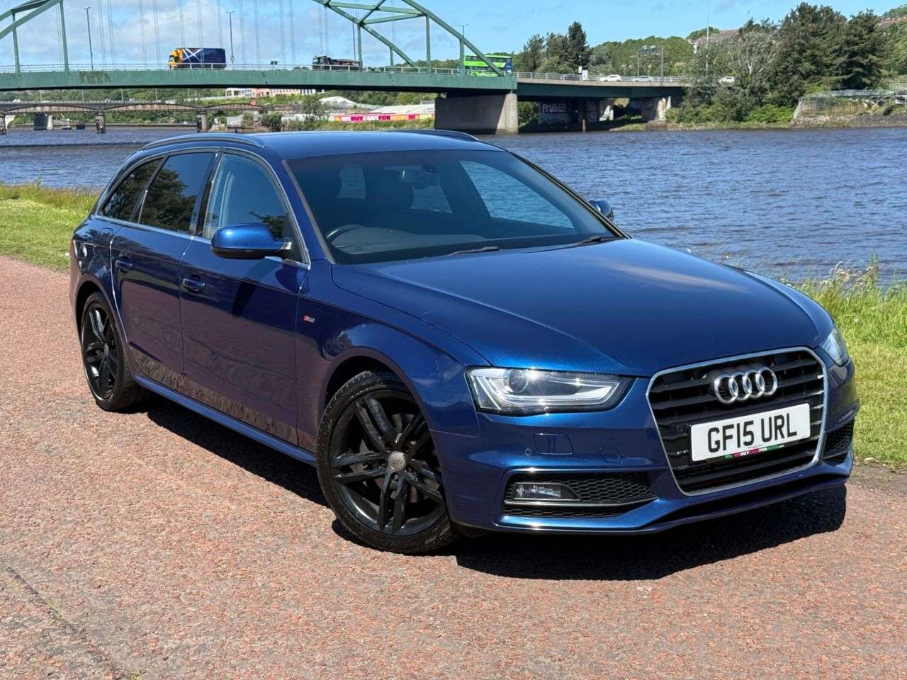A 2015 AUDI A4 AVANT 2.0 TDI S line Estate 5dr Diesel Multitronic Euro 5 (s/s) (150 ps) **CRUIE A 2015 AUDI A4 AVANT 2.0 TDI S line Estate 5dr Diesel Multitronic Euro 5 (s/s) (150 ps) **CRUIE