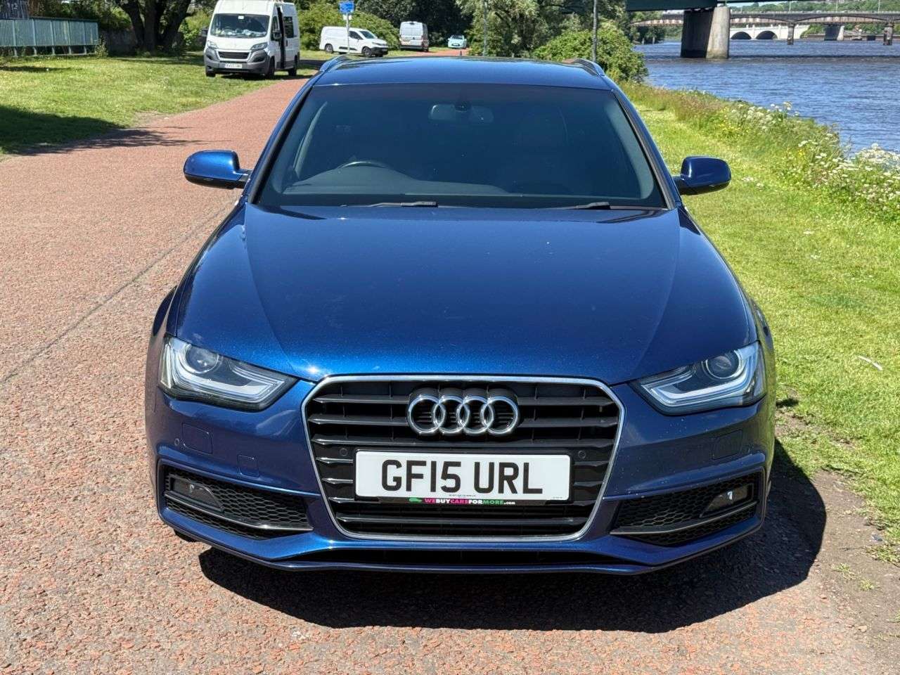 A 2015 AUDI A4 AVANT 2.0 TDI S line Estate 5dr Diesel Multitronic Euro 5 (s/s) (150 ps) **CRUIE A 2015 AUDI A4 AVANT 2.0 TDI S line Estate 5dr Diesel Multitronic Euro 5 (s/s) (150 ps) **CRUIE