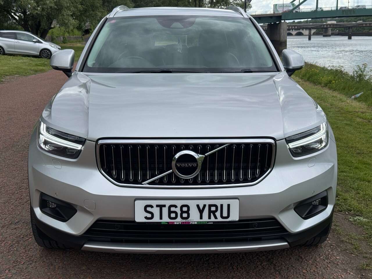 A 2018 VOLVO XC40 2.0 D3 Inscription Pro SUV 5dr Diesel Auto Euro 6 (s/s) (150 ps) FULL SERVI A 2018 VOLVO XC40 2.0 D3 Inscription Pro SUV 5dr Diesel Auto Euro 6 (s/s) (150 ps) FULL SERVI