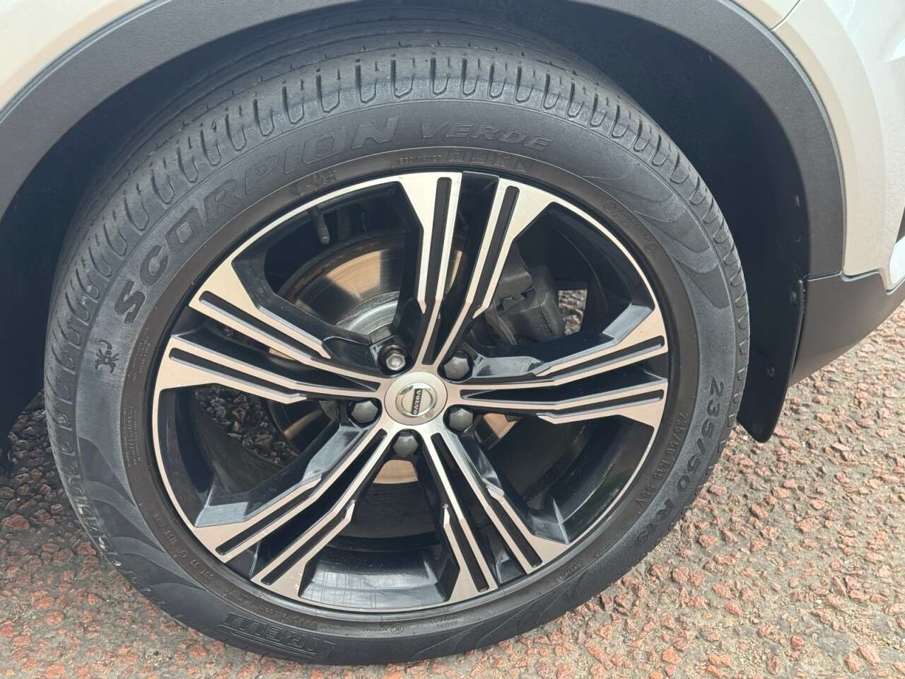 2018 VOLVO XC40 2018 VOLVO XC40