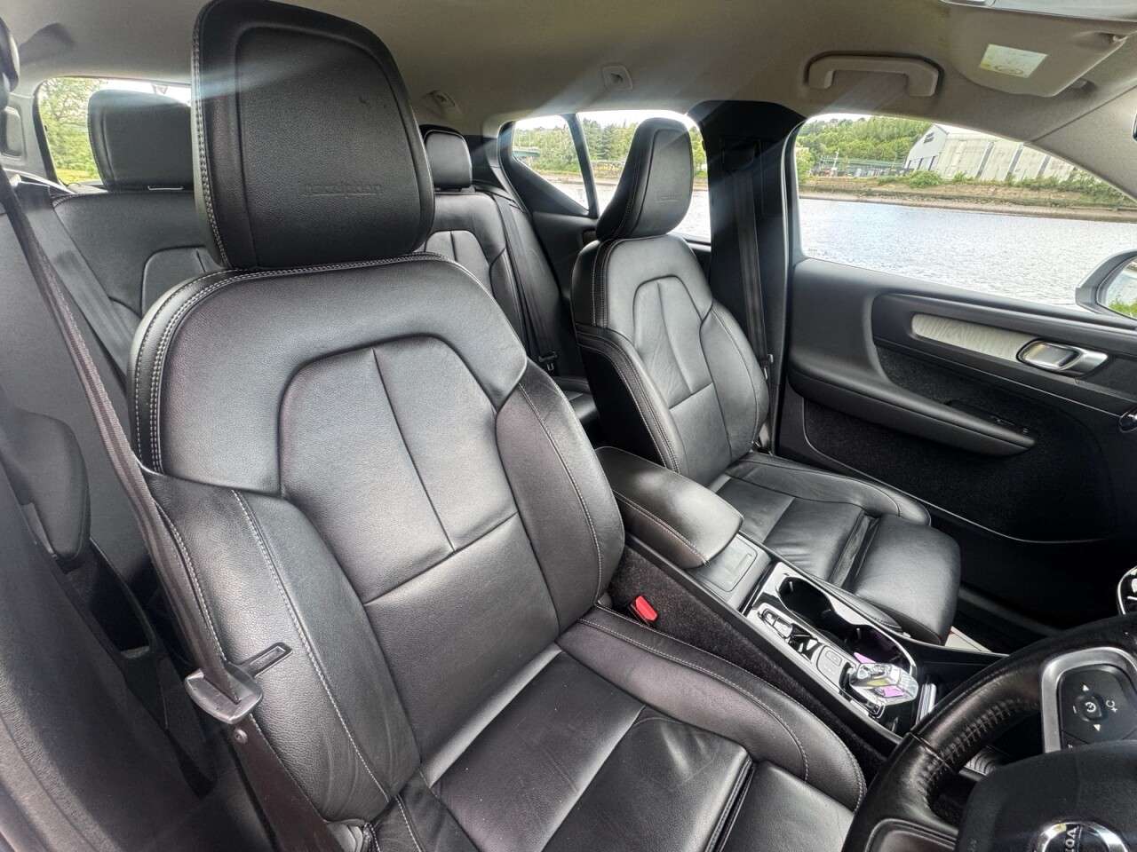 2018 VOLVO XC40 2018 VOLVO XC40