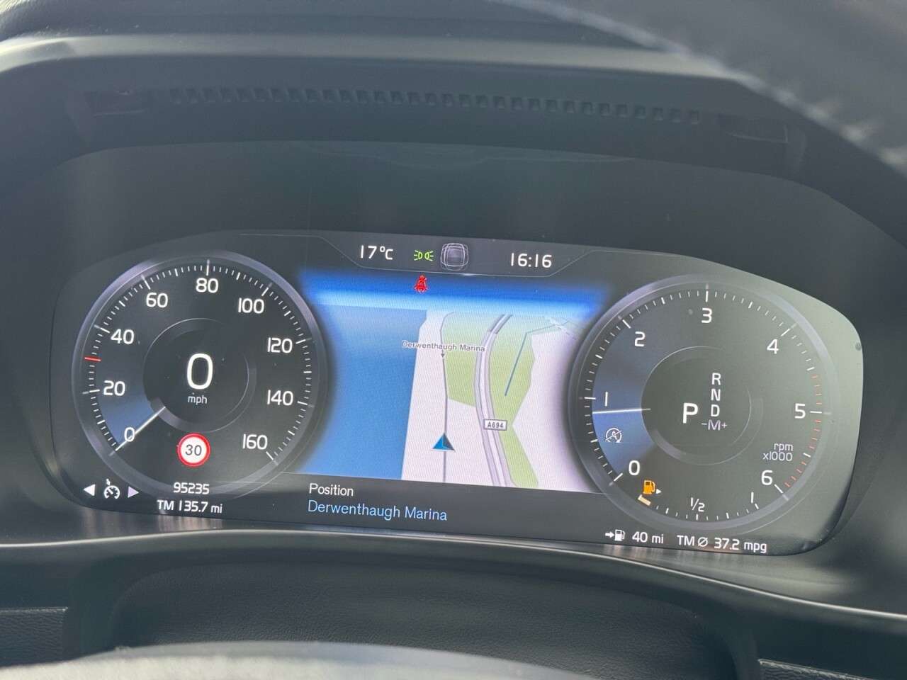 2018 VOLVO XC40 2018 VOLVO XC40
