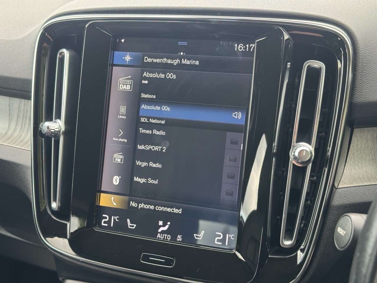 2018 VOLVO XC40 2018 VOLVO XC40