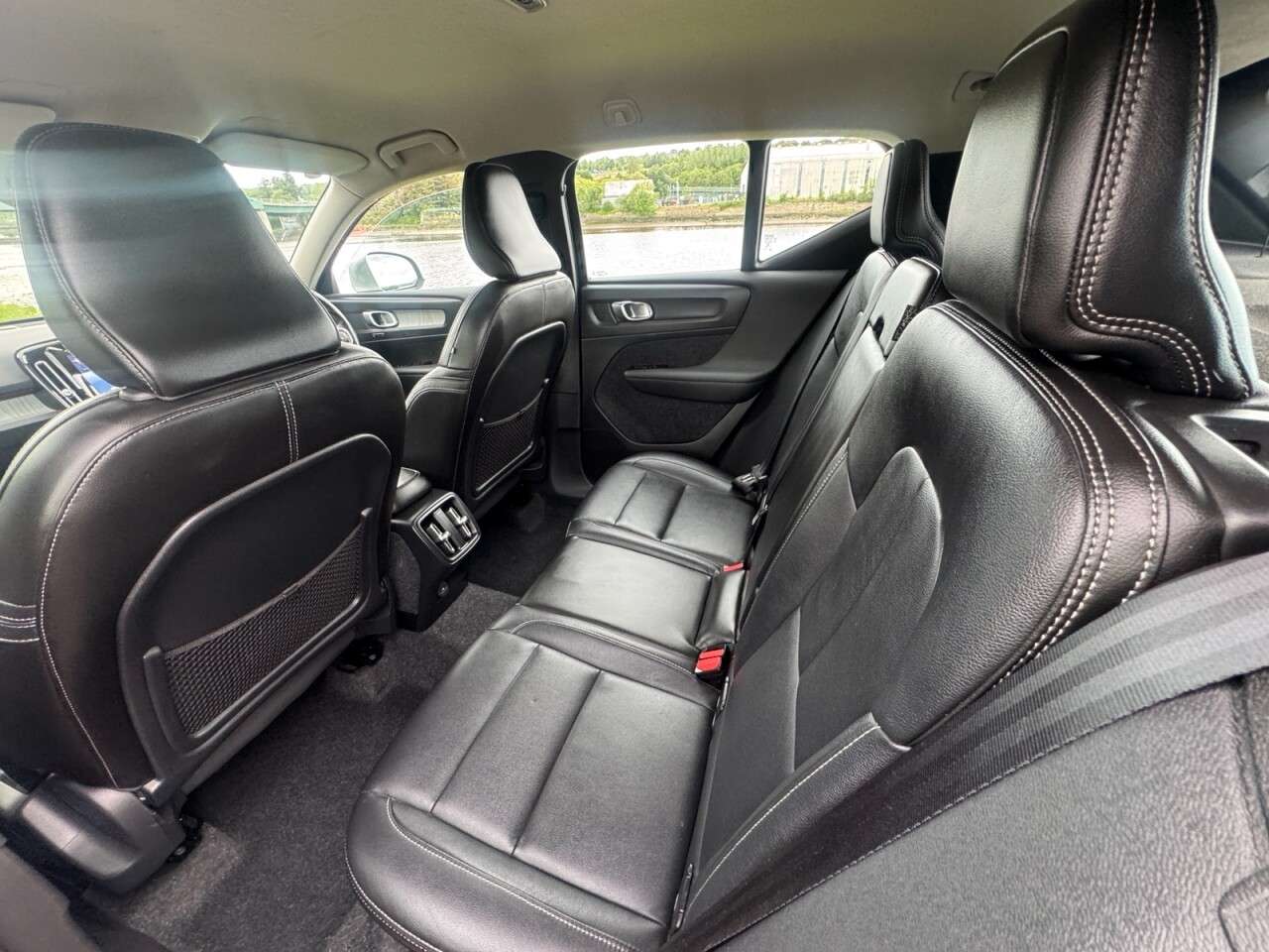 2018 VOLVO XC40 2018 VOLVO XC40