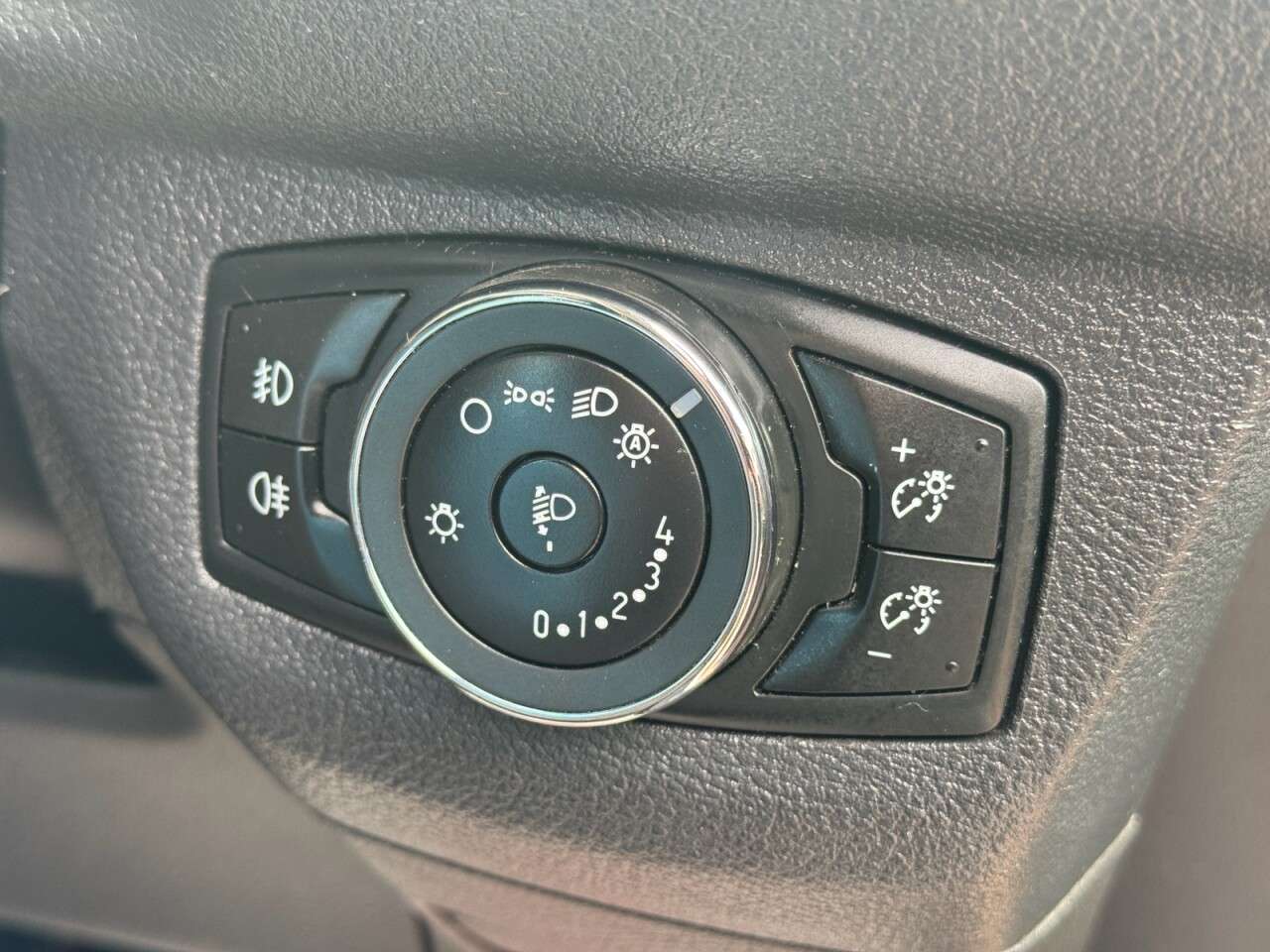 2018 FORD TRANSIT COURIER 2018 FORD TRANSIT COURIER