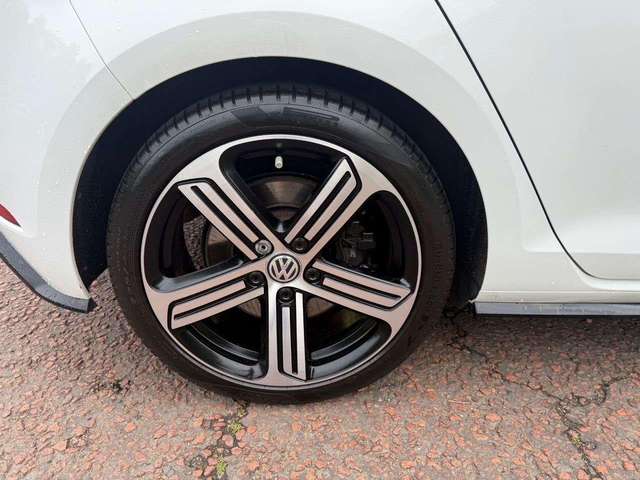2017 VOLKSWAGEN GOLF 2017 VOLKSWAGEN GOLF