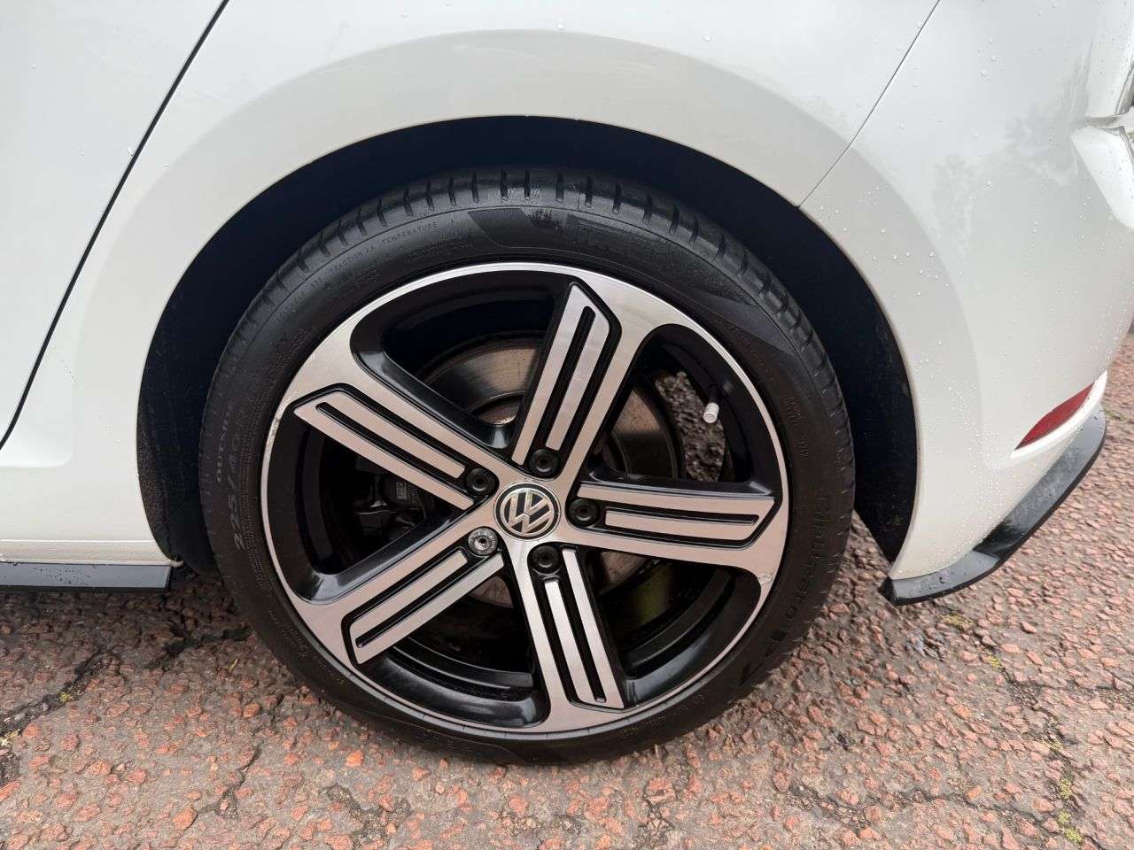 2017 VOLKSWAGEN GOLF 2017 VOLKSWAGEN GOLF