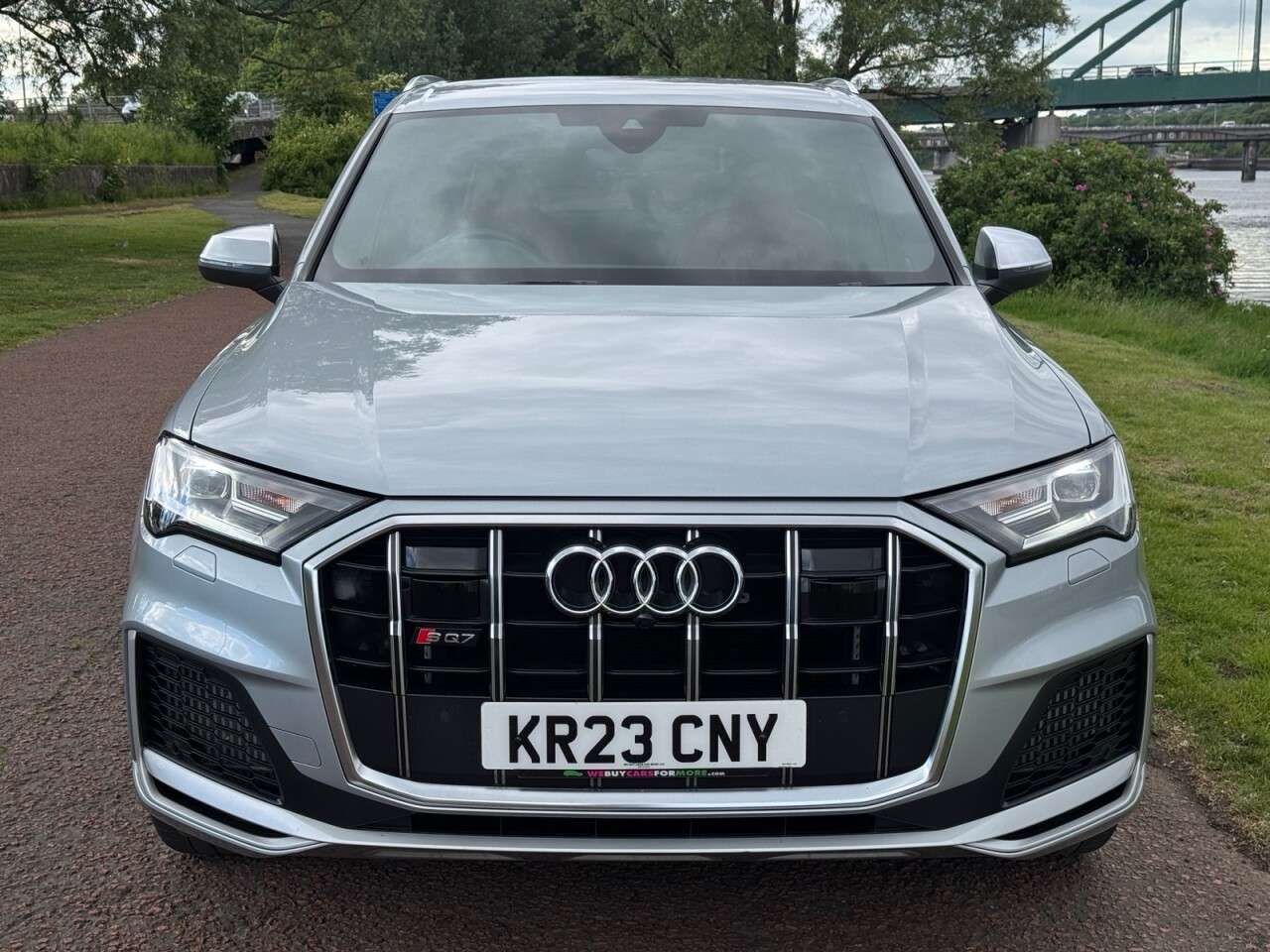 A 2023 AUDI SQ7 4.0 TFSI V8 SUV 5dr Petrol Tiptronic quattro Euro 6 (s/s) (507 ps) ONE OWNE A 2023 AUDI SQ7 4.0 TFSI V8 SUV 5dr Petrol Tiptronic quattro Euro 6 (s/s) (507 ps) ONE OWNE