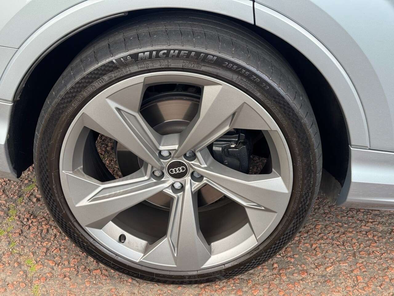 2023 AUDI SQ7 2023 AUDI SQ7