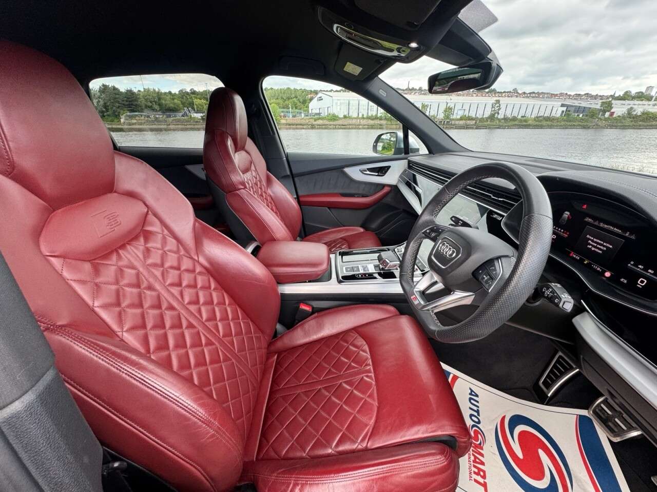 2023 AUDI SQ7 2023 AUDI SQ7