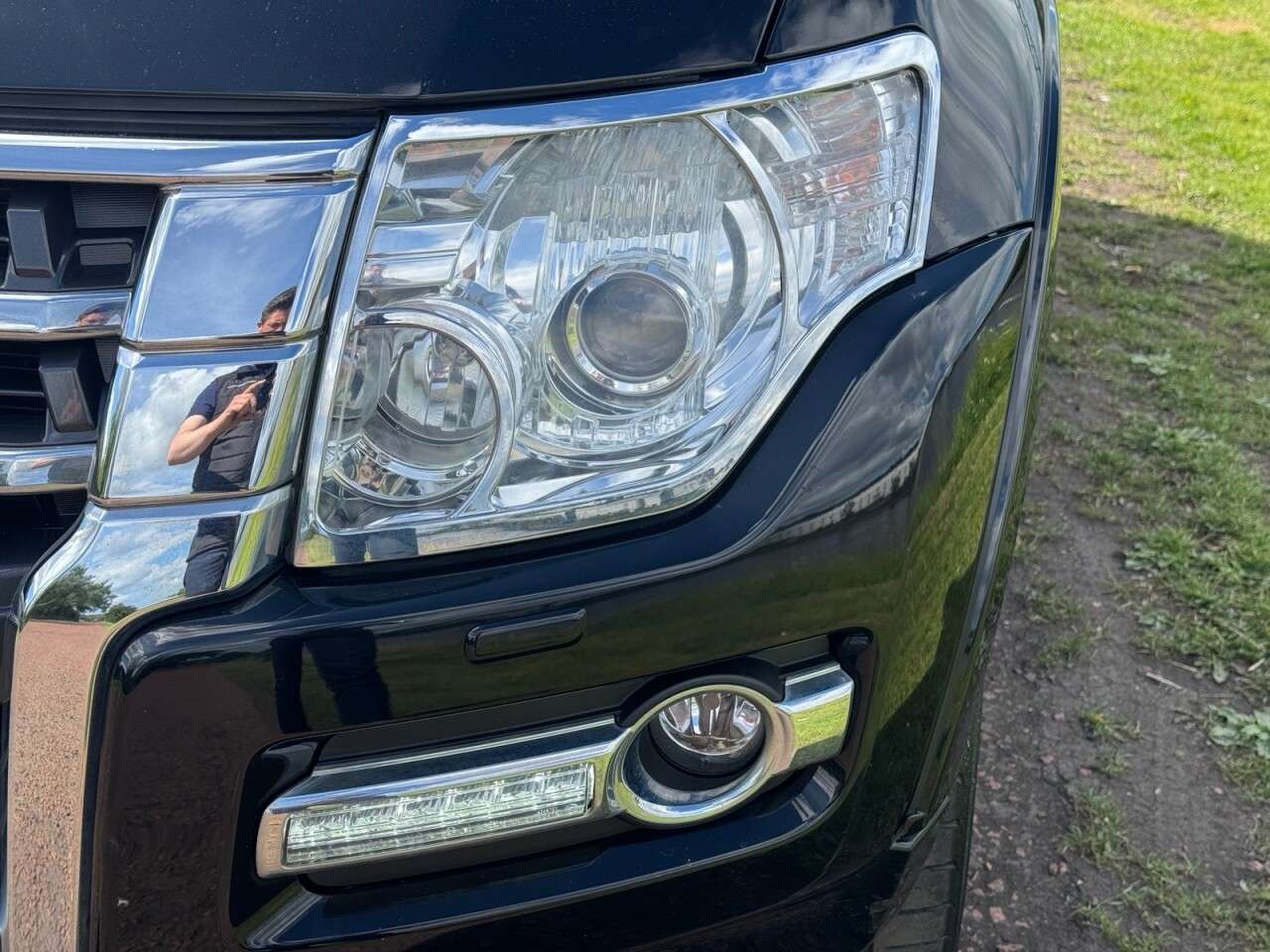 A 2015 MITSUBISHI SHOGUN 3.2 DI-DC Warrior SUV 3dr Diesel Manual 4WD L3 (207 g/km, 197 bhp) SERVICE A 2015 MITSUBISHI SHOGUN 3.2 DI-DC Warrior SUV 3dr Diesel Manual 4WD L3 (207 g/km, 197 bhp) SERVICE