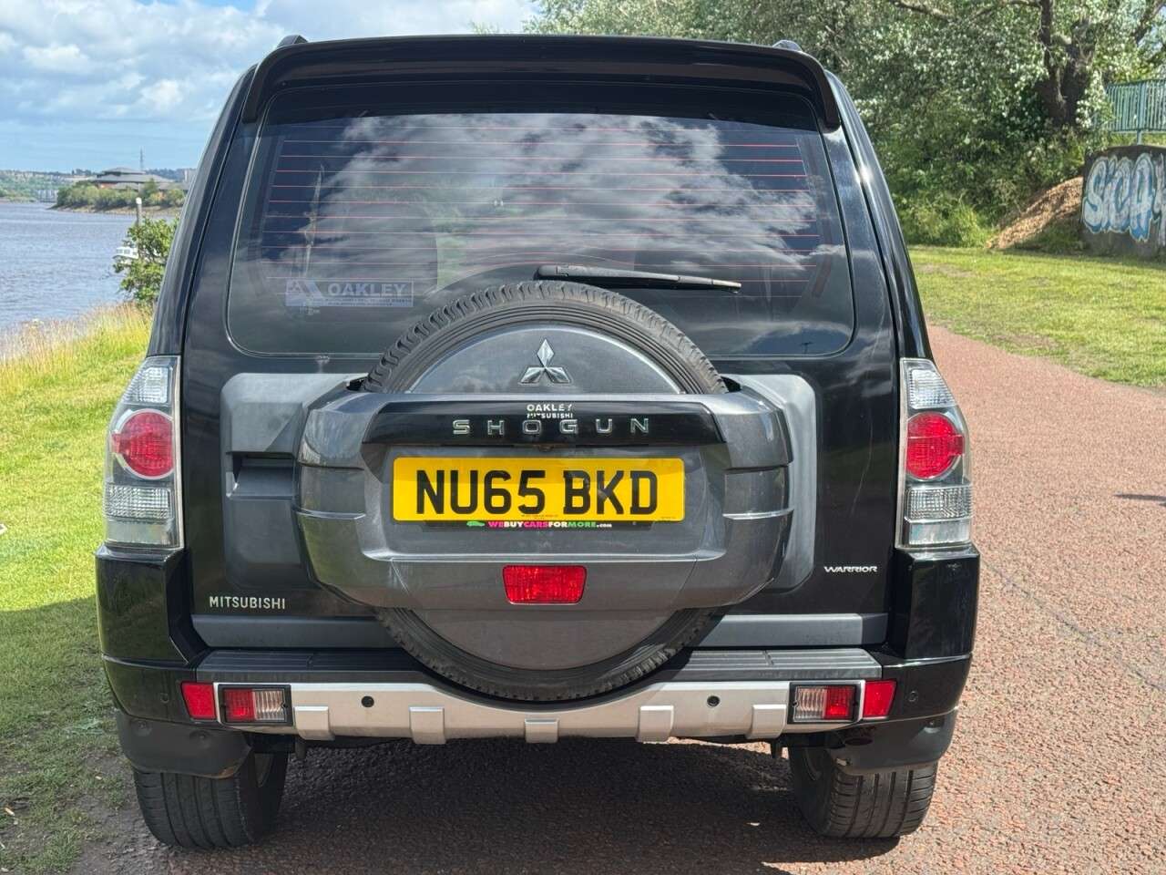 2015 MITSUBISHI SHOGUN 2015 MITSUBISHI SHOGUN