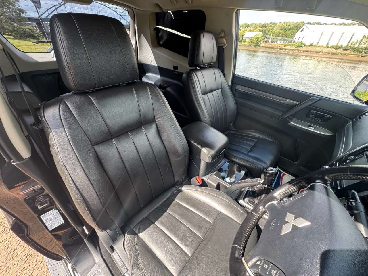 2015 MITSUBISHI SHOGUN 2015 MITSUBISHI SHOGUN