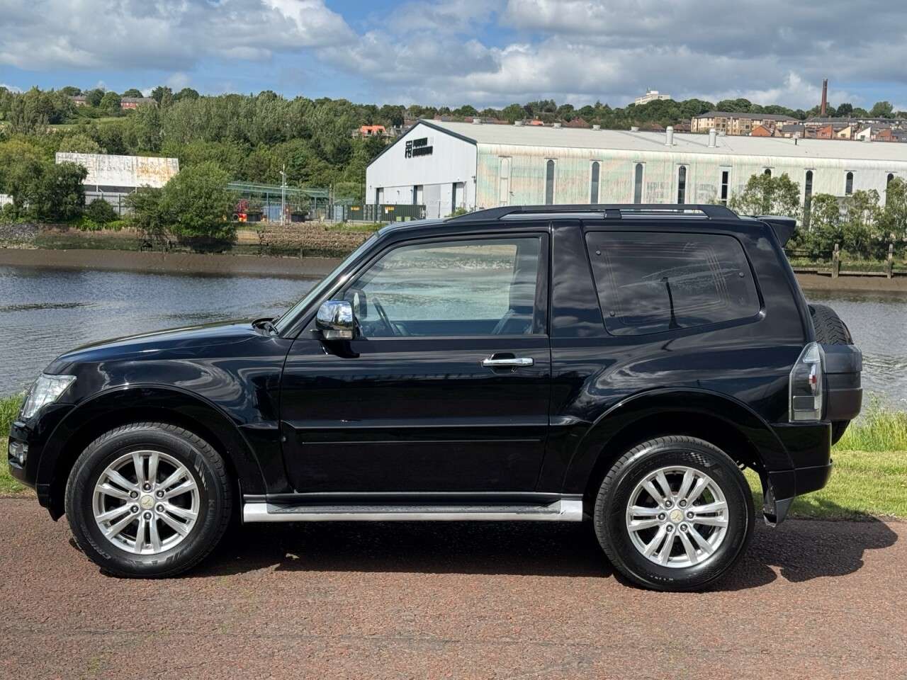 2015 MITSUBISHI SHOGUN 2015 MITSUBISHI SHOGUN