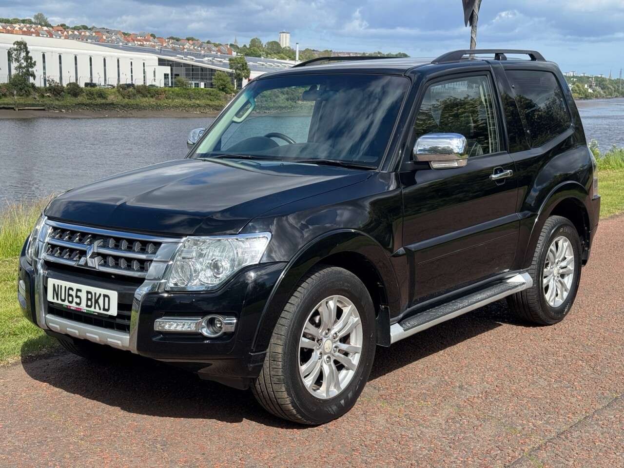 2015 MITSUBISHI SHOGUN 2015 MITSUBISHI SHOGUN